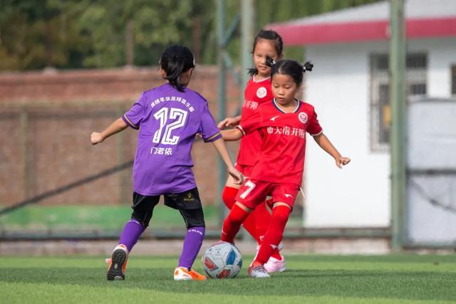 西甲夺冠赔率：巴萨1赔1.61反超皇马 马竞掉队